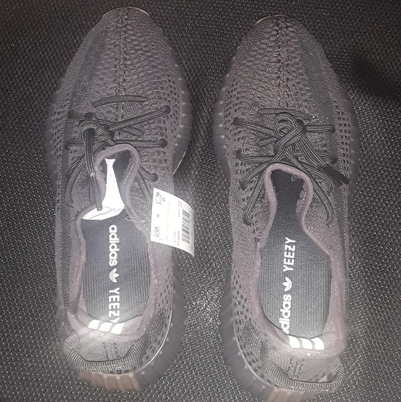 Yeezy 350 V2 "Cinder" - Picture 2 of 8